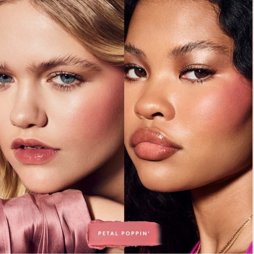 Fenty Cheeks Suede Powder Blush in Petal Poppin’ by Fenty Beauty - Picture 2 of 8